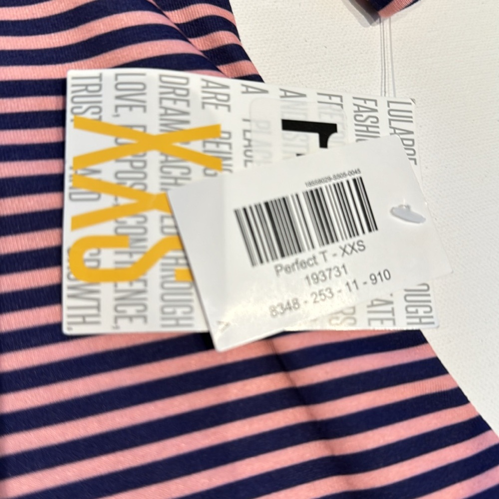 NWT! LuLaRoe make the softest clothes! - Picture 2 of 3